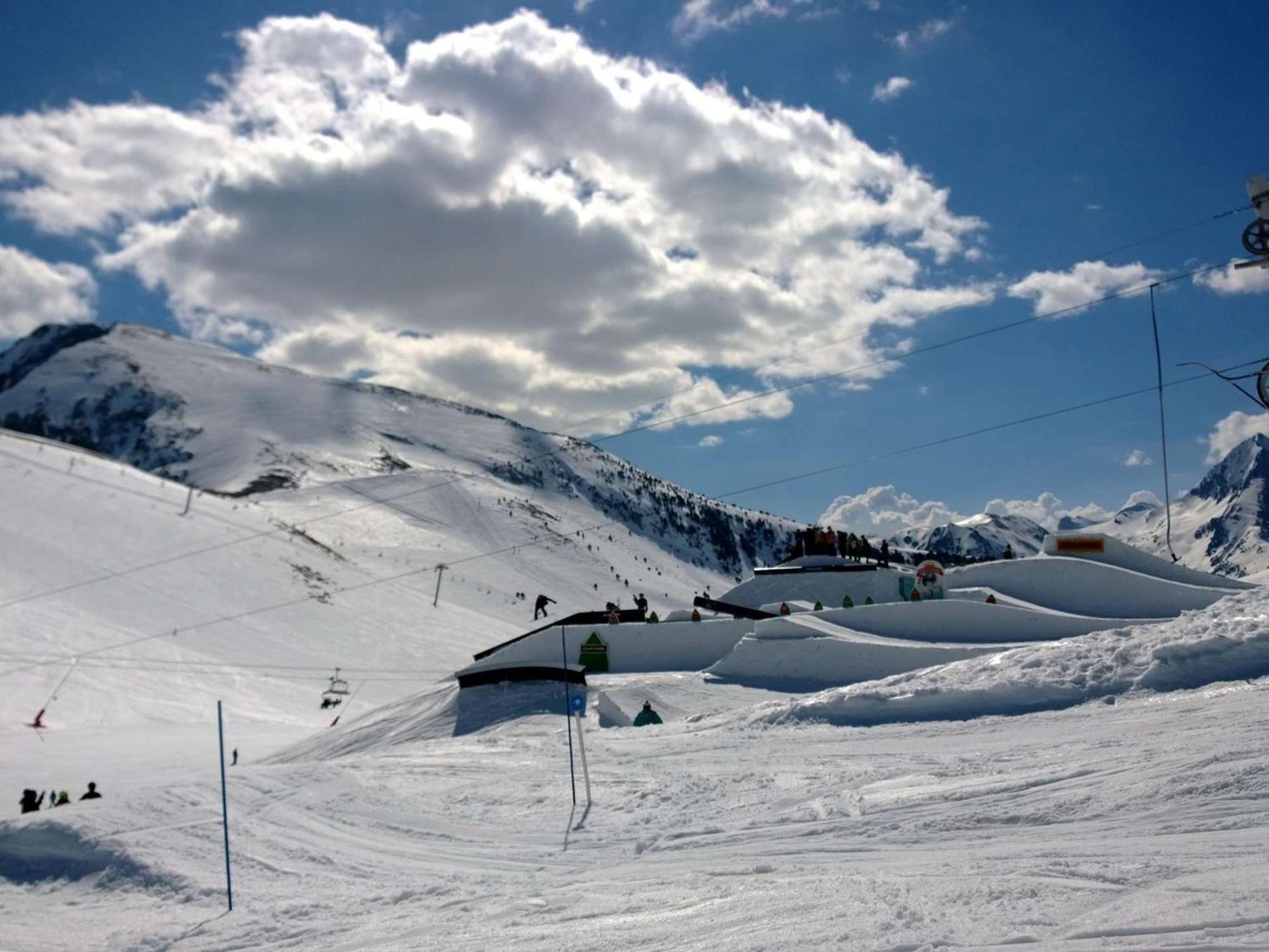 Appartement Cosy Pour 4, Terrasse, Proche Thermes Et Telecabine A Saint-Lary-Soulan - Fr-1-296-196 Eksteriør billede